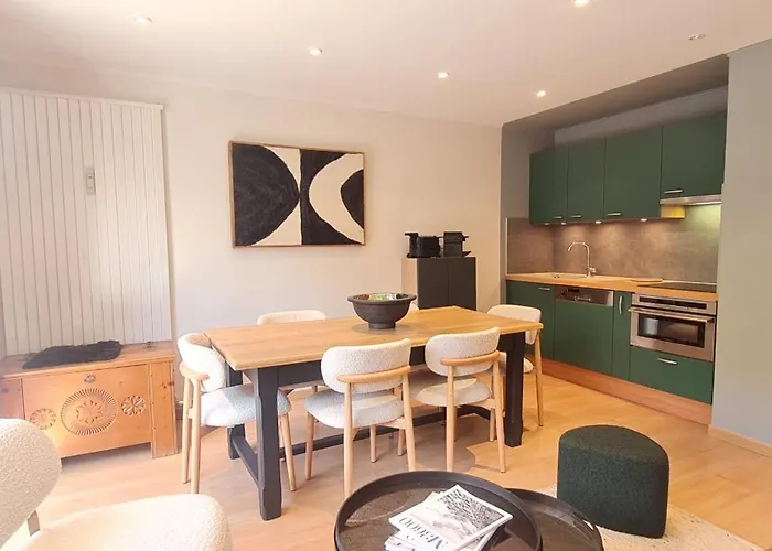 Eperon 1 Na2 - 3p4 Apartment *